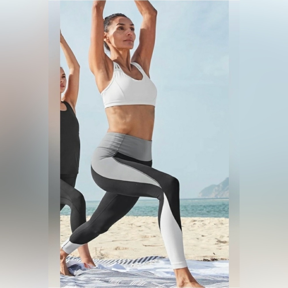 Athleta color block leggings